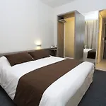 酒店 南勒芒 - 慕尚基里亚德酒店 3*
