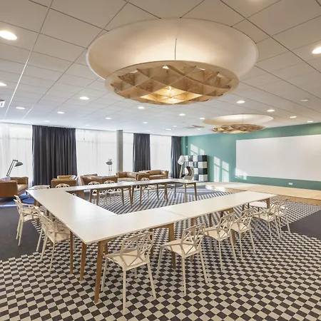 Hotell Ibis Styles Le Mans Sud 3*