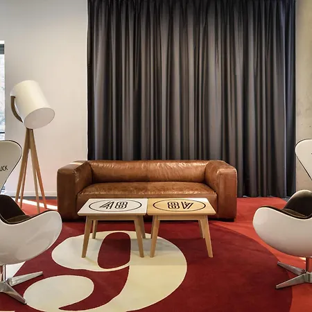 Ibis Styles Le Mans Sud Hotell 3*