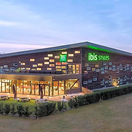 Ibis Styles Le Mans Sud מלון 3*