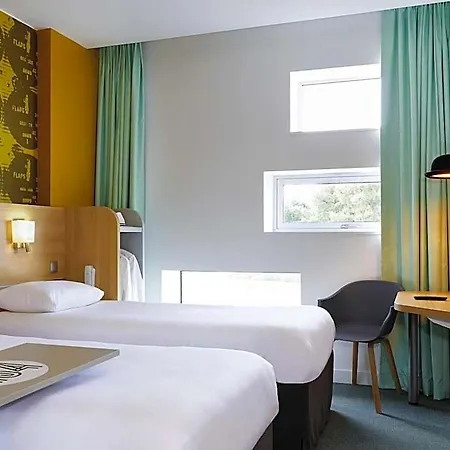 Ibis Styles Le Mans Sud מלון