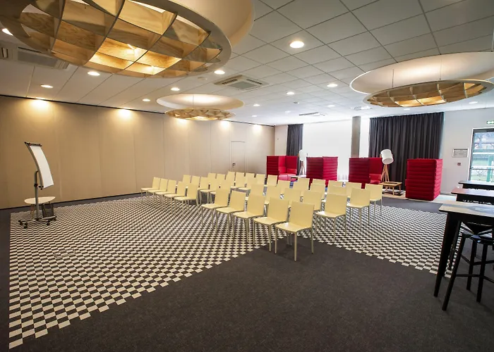 Ibis Styles Le Mans Sud Hotel 3*